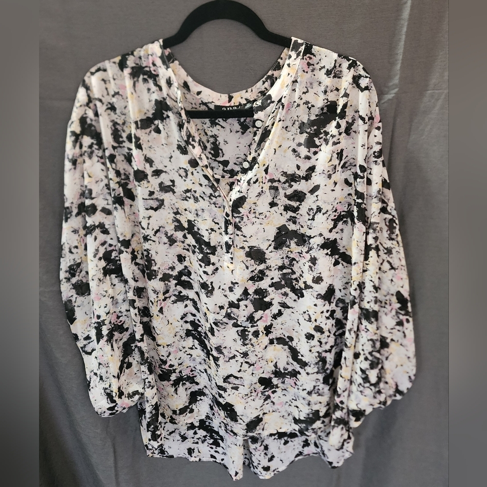 Artistic Abstract Print Flowy Blouse | a.n.a | 2X